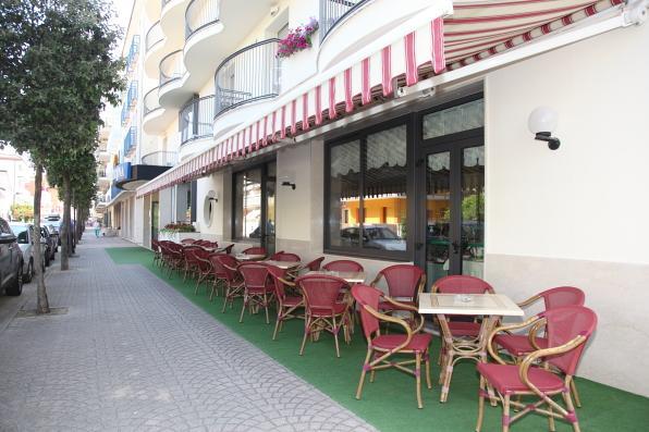 Hotel Vienna Caorle Exterior foto